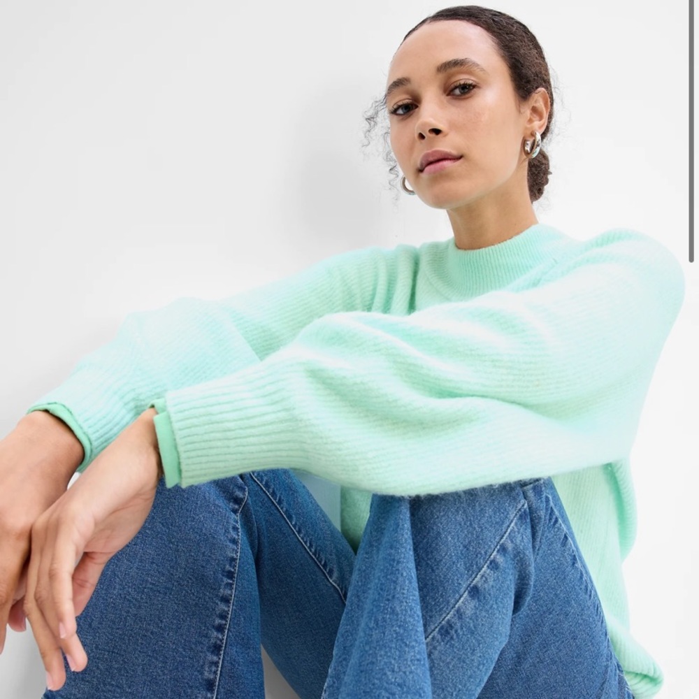 GAP Factory Sweater